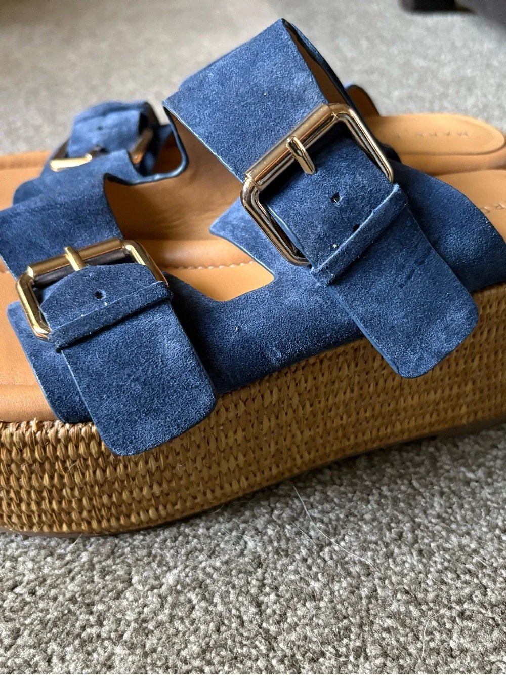 NWOT Marc Fisher LTD Palery Platform Wedge Sandals Leather Shoes - 7.5